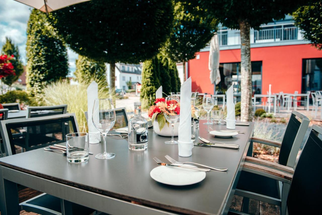 Hotel & Restaurant Ochsen 美克林根 外观 照片